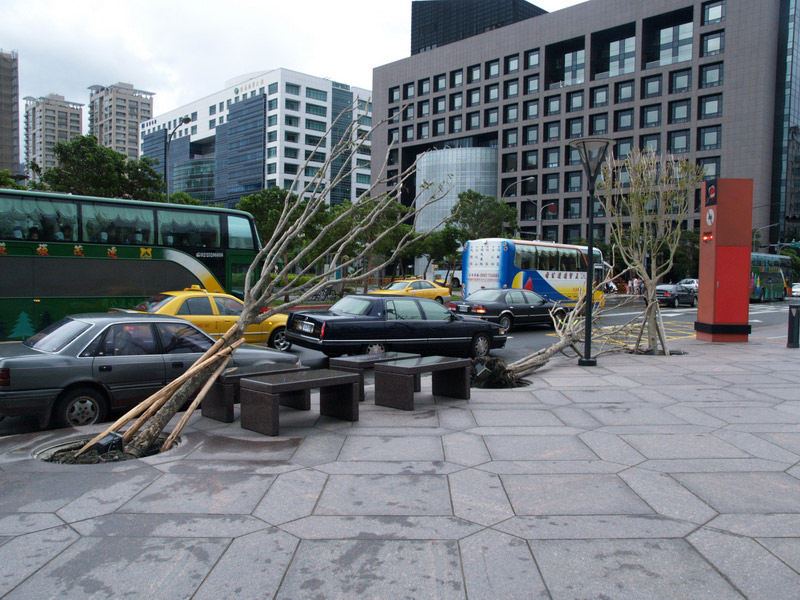 A51002_042110 5248  E1