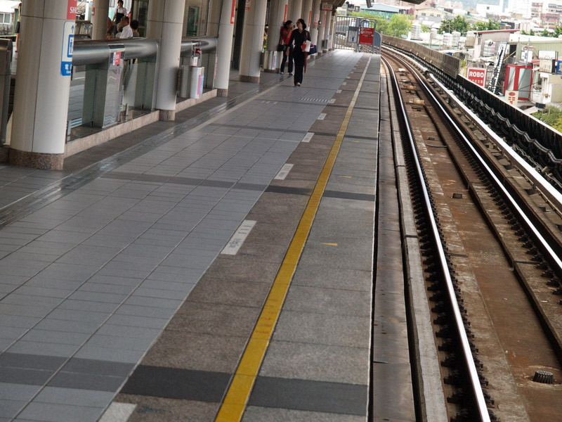 A51004_015442 5565  E1